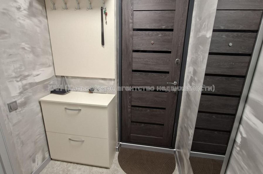 Продам квартиру, Ньютона ул. , 1  ком., 32 м², евроремонт 