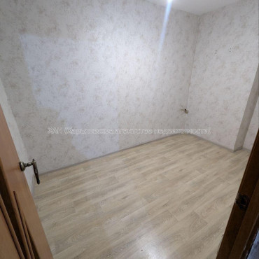 Продам квартиру, Аскольдовская ул. , 2 кім., 40 м², капитальный ремонт 