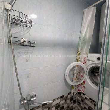 Продам квартиру, Аскольдовская ул. , 2 кім., 40 м², капитальный ремонт 