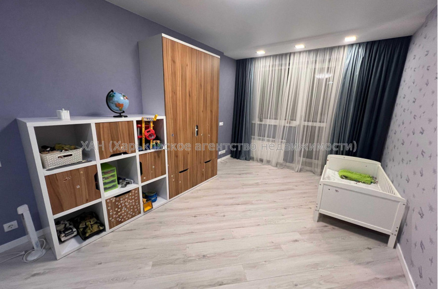 Продам квартиру, Мирослава Мисли ул. , 2 кім., 85 м², авторский дизайн 