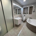 Продам квартиру, Мирослава Мисли ул. , 2 кім., 85 м², авторский дизайн 
