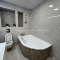 Продам квартиру, Мирослава Мисли ул. , 2 кім., 85 м², авторский дизайн 