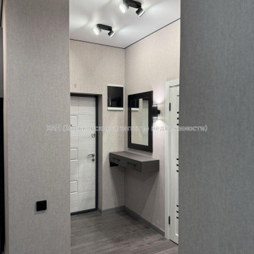 Продам квартиру, Букова ул. , 2 кім., 37.10 м², евроремонт 