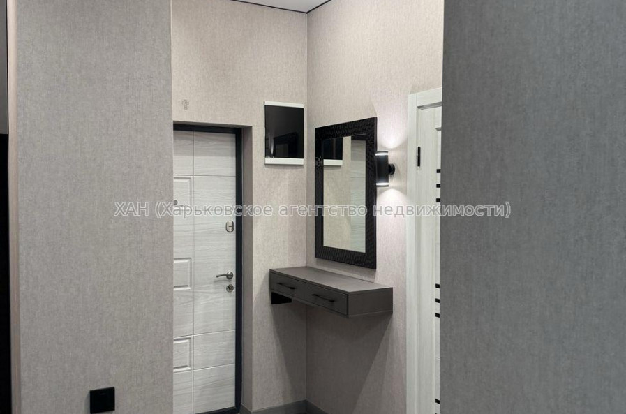Продам квартиру, Букова ул. , 2 кім., 37.10 м², евроремонт 