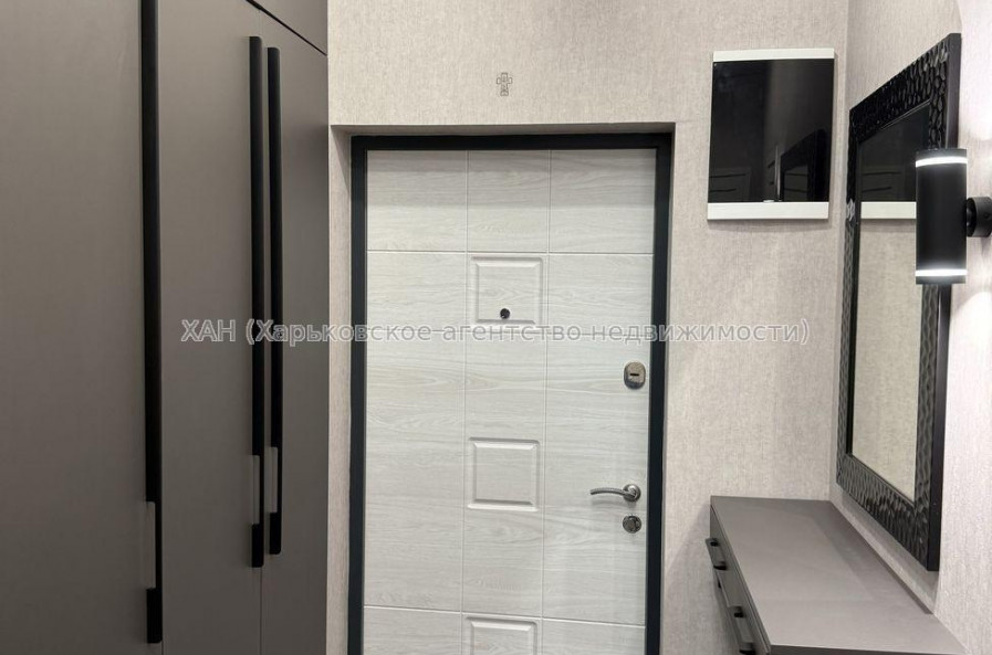 Продам квартиру, Букова ул. , 2 кім., 37.10 м², евроремонт 