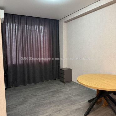 Продам квартиру, Букова ул. , 2 кім., 37.10 м², евроремонт 