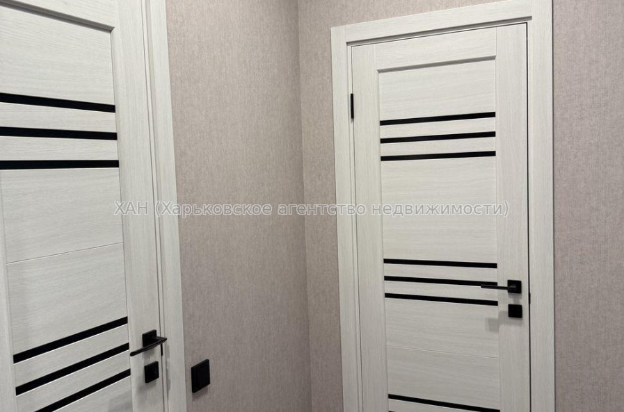 Продам квартиру, Букова ул. , 2 кім., 37.10 м², евроремонт 