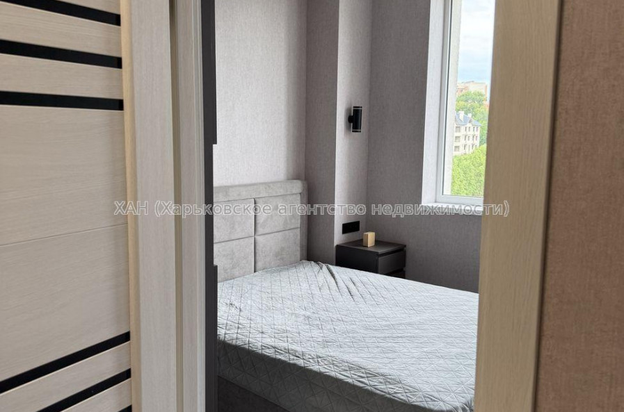 Продам квартиру, Букова ул. , 2 кім., 37.10 м², евроремонт 