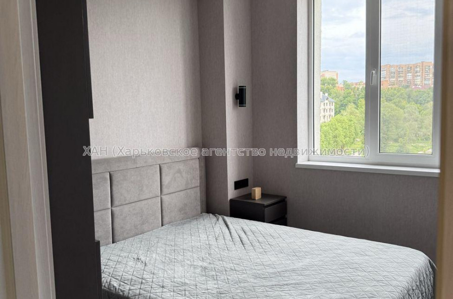 Продам квартиру, Букова ул. , 2 кім., 37.10 м², евроремонт 