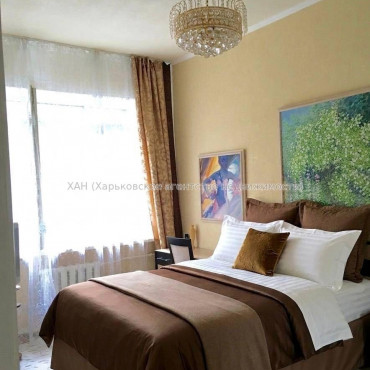 Продам квартиру, 3 кім., 61.60 м², евроремонт 