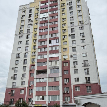 Продам квартиру, Гвардейцев Широнинцев ул. , 3 кім., 85 м², без внутренних работ 
