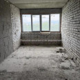 Продам квартиру, Гвардейцев Широнинцев ул. , 3  ком., 85 м², без внутренних работ 