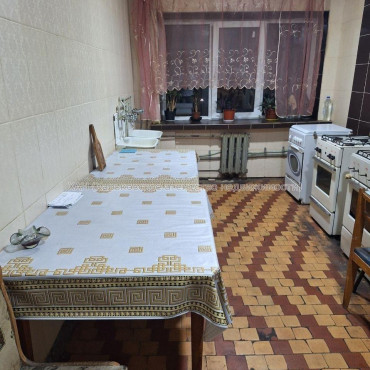 Продам квартиру, Астрономическая ул. , 1 кім., 26 м², косметический ремонт 
