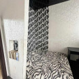 Продам квартиру, Конторская ул. , 2 кім., 50.80 м², капитальный ремонт 