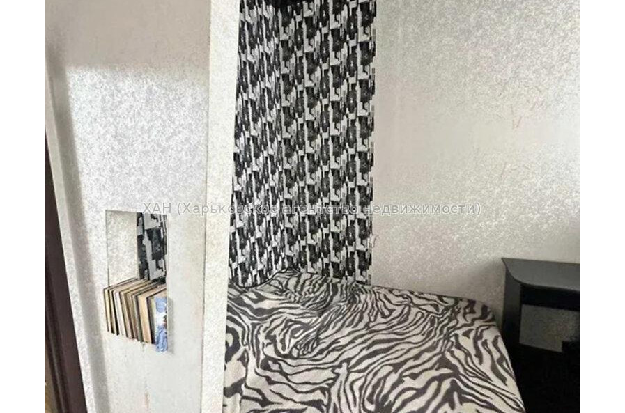 Продам квартиру, Конторская ул. , 2 кім., 50.80 м², капитальный ремонт 