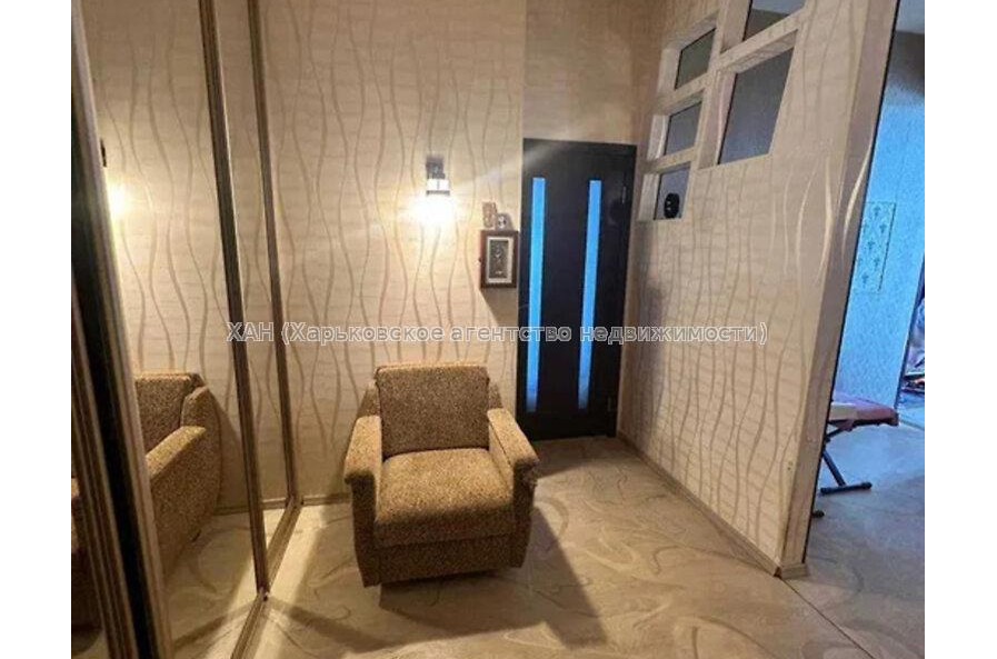 Продам квартиру, Конторская ул. , 2 кім., 50.80 м², капитальный ремонт 