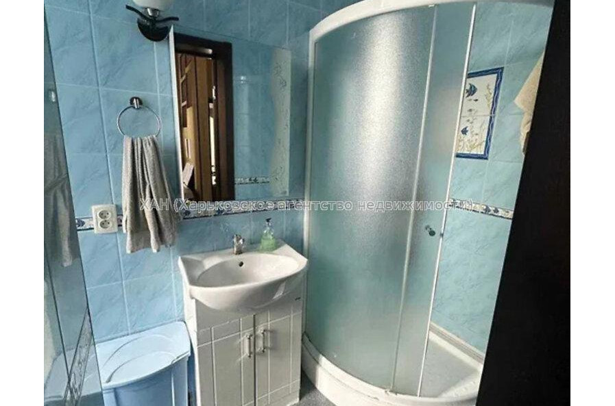 Продам квартиру, Конторская ул. , 2 кім., 50.80 м², капитальный ремонт 