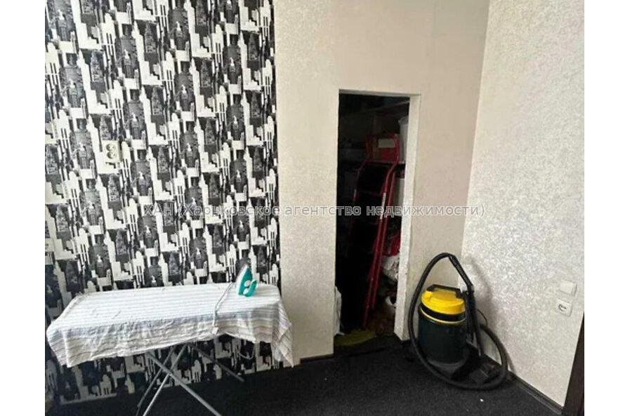 Продам квартиру, Конторская ул. , 2 кім., 50.80 м², капитальный ремонт 