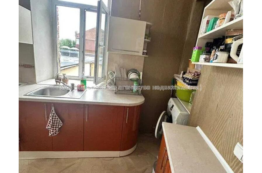 Продам квартиру, Конторская ул. , 2 кім., 50.80 м², капитальный ремонт 