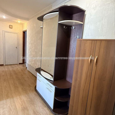 Продам квартиру, Леся Сердюка ул. , 3 кім., 63 м², евроремонт 