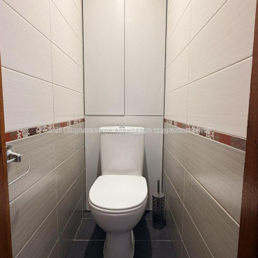 Продам квартиру, Леся Сердюка ул. , 3 кім., 63 м², евроремонт 