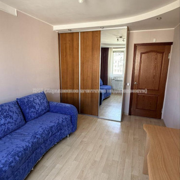 Продам квартиру, Леся Сердюка ул. , 3 кім., 63 м², евроремонт 