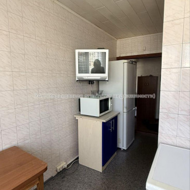 Продам квартиру, Леся Сердюка ул. , 3 кім., 63 м², евроремонт 