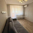 Продам квартиру, Леся Сердюка ул. , 3 кім., 63 м², евроремонт 