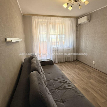 Продам квартиру, Леся Сердюка ул. , 3 кім., 63 м², евроремонт 