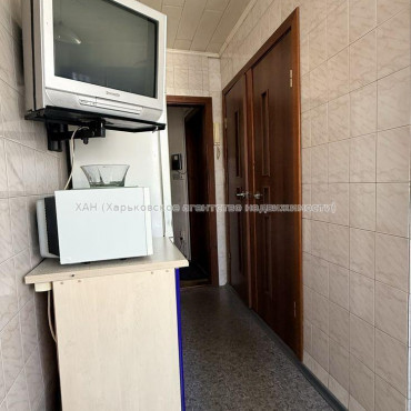 Продам квартиру, Леся Сердюка ул. , 3 кім., 63 м², евроремонт 