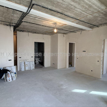 Продам квартиру, Гвардейцев Широнинцев ул. , 2  ком., 63.50 м², без отделочных работ 