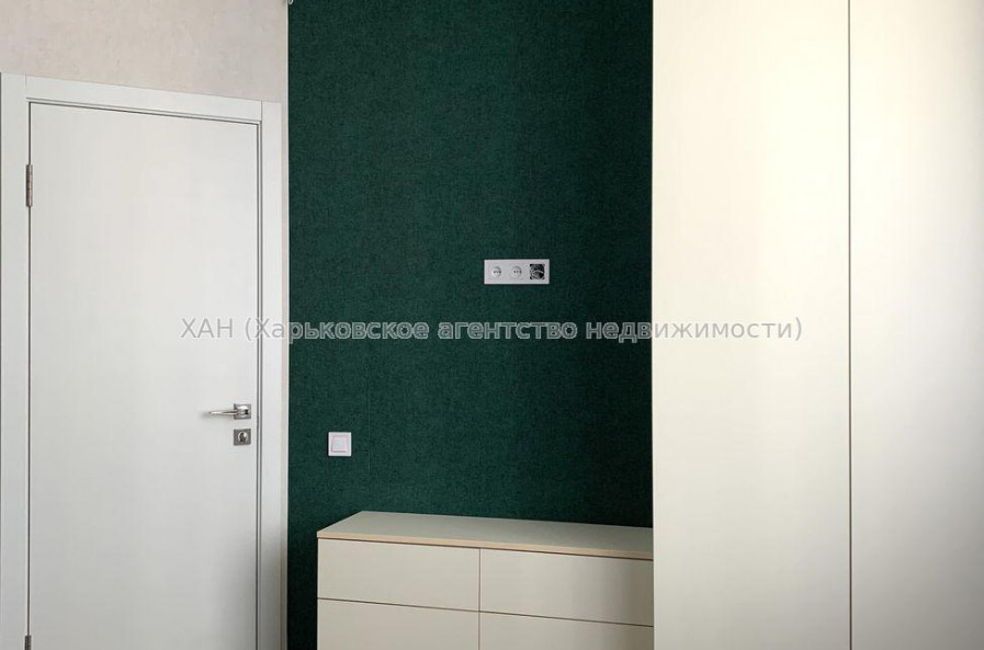Продам квартиру, Льва Ландау просп. , 3 кім., 70 м², авторский дизайн 