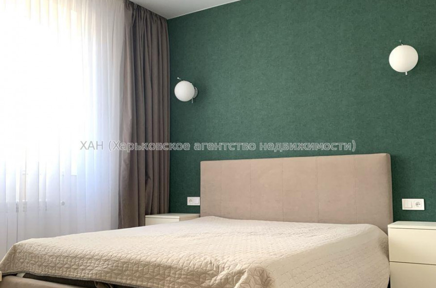 Продам квартиру, Льва Ландау просп. , 3 кім., 70 м², авторский дизайн 