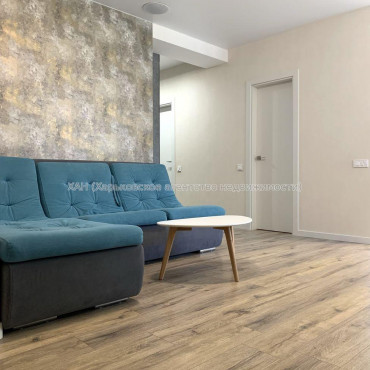 Продам квартиру, Льва Ландау просп. , 3 кім., 70 м², авторский дизайн 