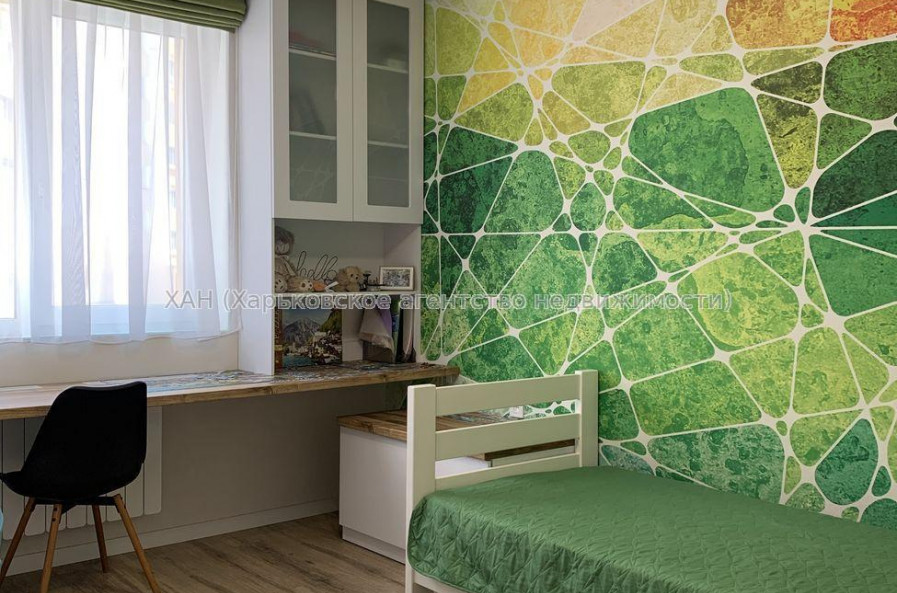 Продам квартиру, Льва Ландау просп. , 3 кім., 70 м², авторский дизайн 