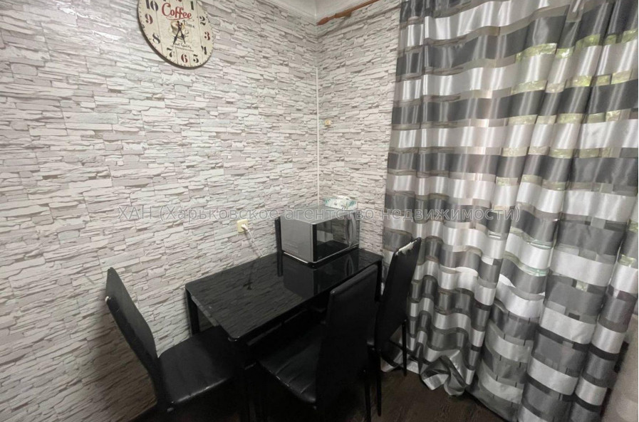 Продам квартиру, 1 кім., 37 м², евроремонт 