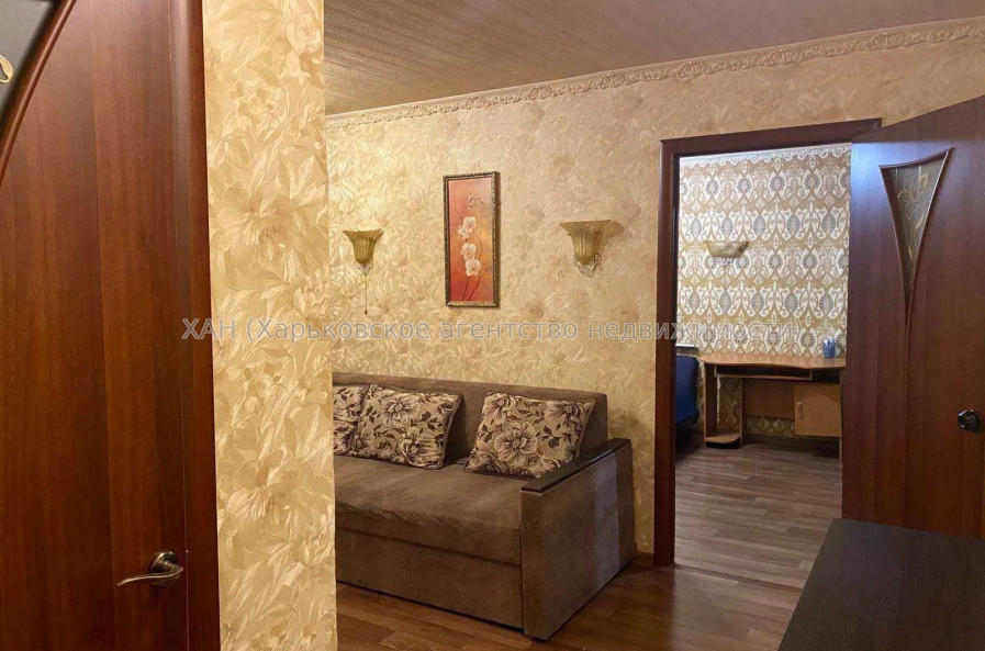 Продам квартиру, Аэрокосмический пр. , 2  ком., 47 м², косметический ремонт 