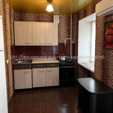 Продам квартиру, Аэрокосмический пр. , 2  ком., 47 м², косметический ремонт 