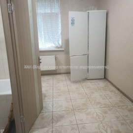 Продам квартиру, Бригады Хартия ул. , 1  ком., 14.30 м², капитальный ремонт
