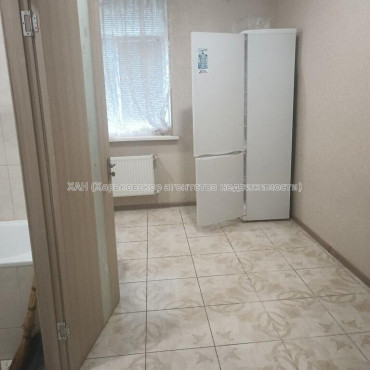 Продам квартиру, Бригады Хартия ул. , 1  ком., 14.30 м², капитальный ремонт 