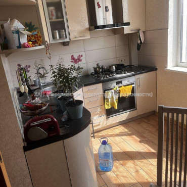 Продам квартиру, Фесенковский въезд , 2 кім., 53 м², евроремонт 