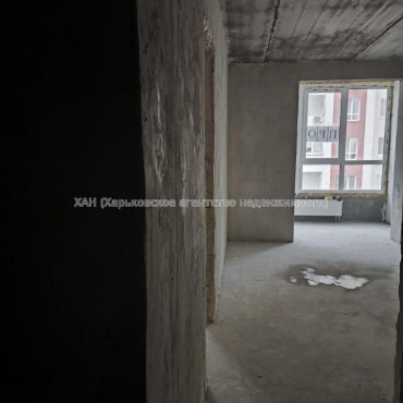 Продам квартиру, Мира ул. , 1 кім., 43 м², без внутренних работ 