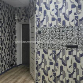Продам квартиру, Академиков Ахиезеров ул. , 1 кім., 18 м², евроремонт