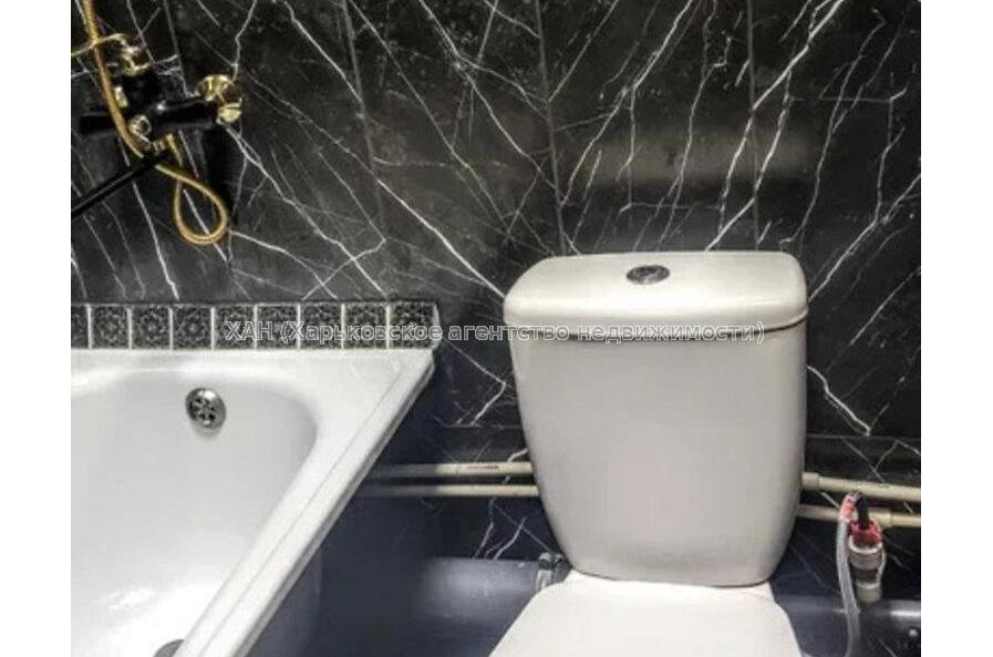 Продам квартиру, Академиков Ахиезеров ул. , 1  ком., 18 м², евроремонт 
