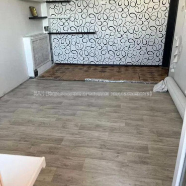 Продам квартиру, Леся Сердюка ул. , 3  ком., 67 м², частичный ремонт 