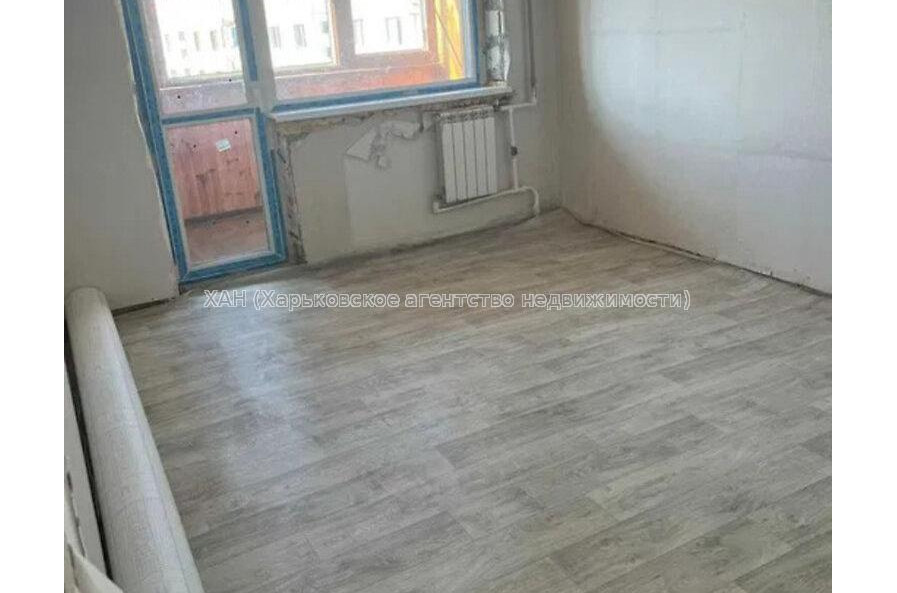 Продам квартиру, Леся Сердюка ул. , 3  ком., 67 м², частичный ремонт 