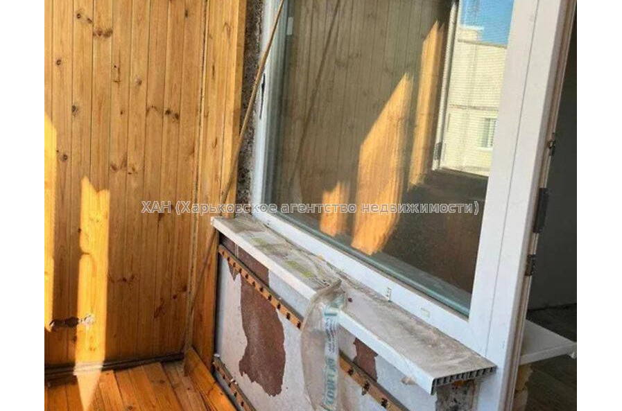 Продам квартиру, Леся Сердюка ул. , 3  ком., 67 м², частичный ремонт 