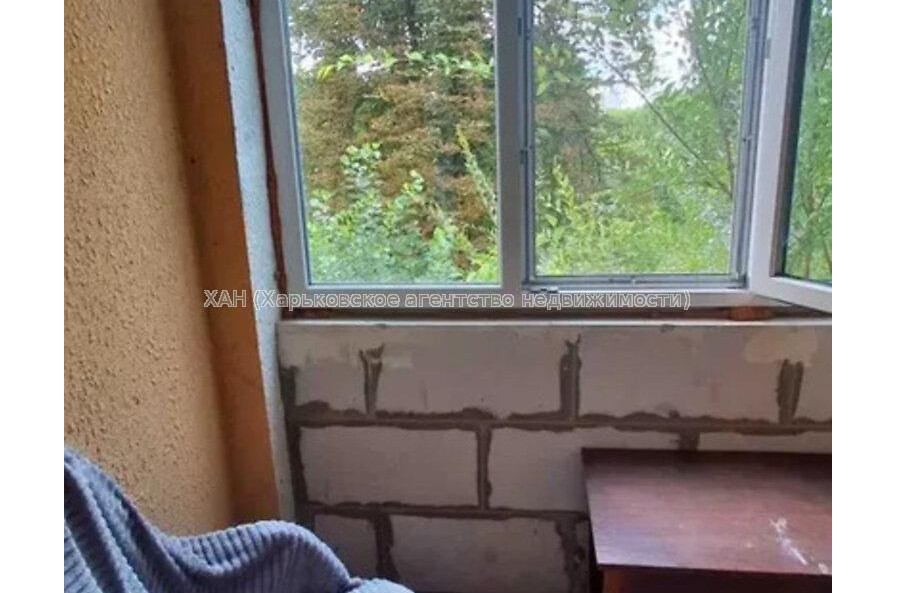 Продам квартиру, Академиков Ахиезеров ул. , 1  ком., 22 м², капитальный ремонт 