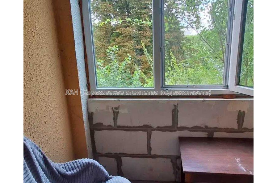 Продам квартиру, Академиков Ахиезеров ул. , 1  ком., 22 м², капитальный ремонт 