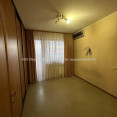 Продам квартиру, Соборности Украины ул. , 4  ком., 83.20 м², капитальный ремонт 